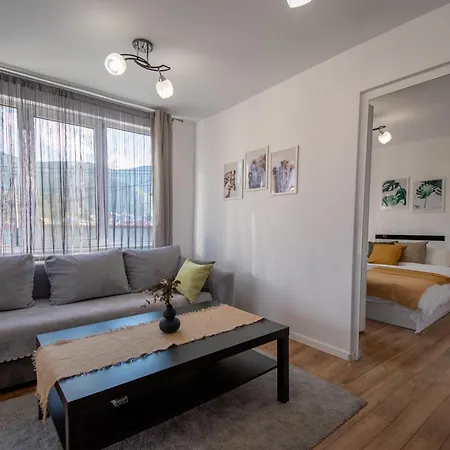 Apartment Hyggemate - уютен с 1 спалня в *