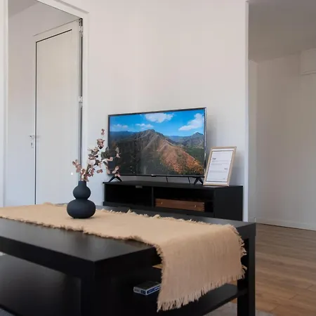 Hyggemate - 1 Bed Cozy In Sarnitsa