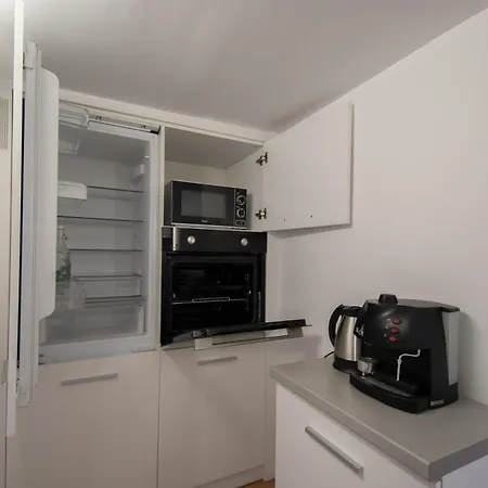 Hyggemate - 1 Bed Cozy In